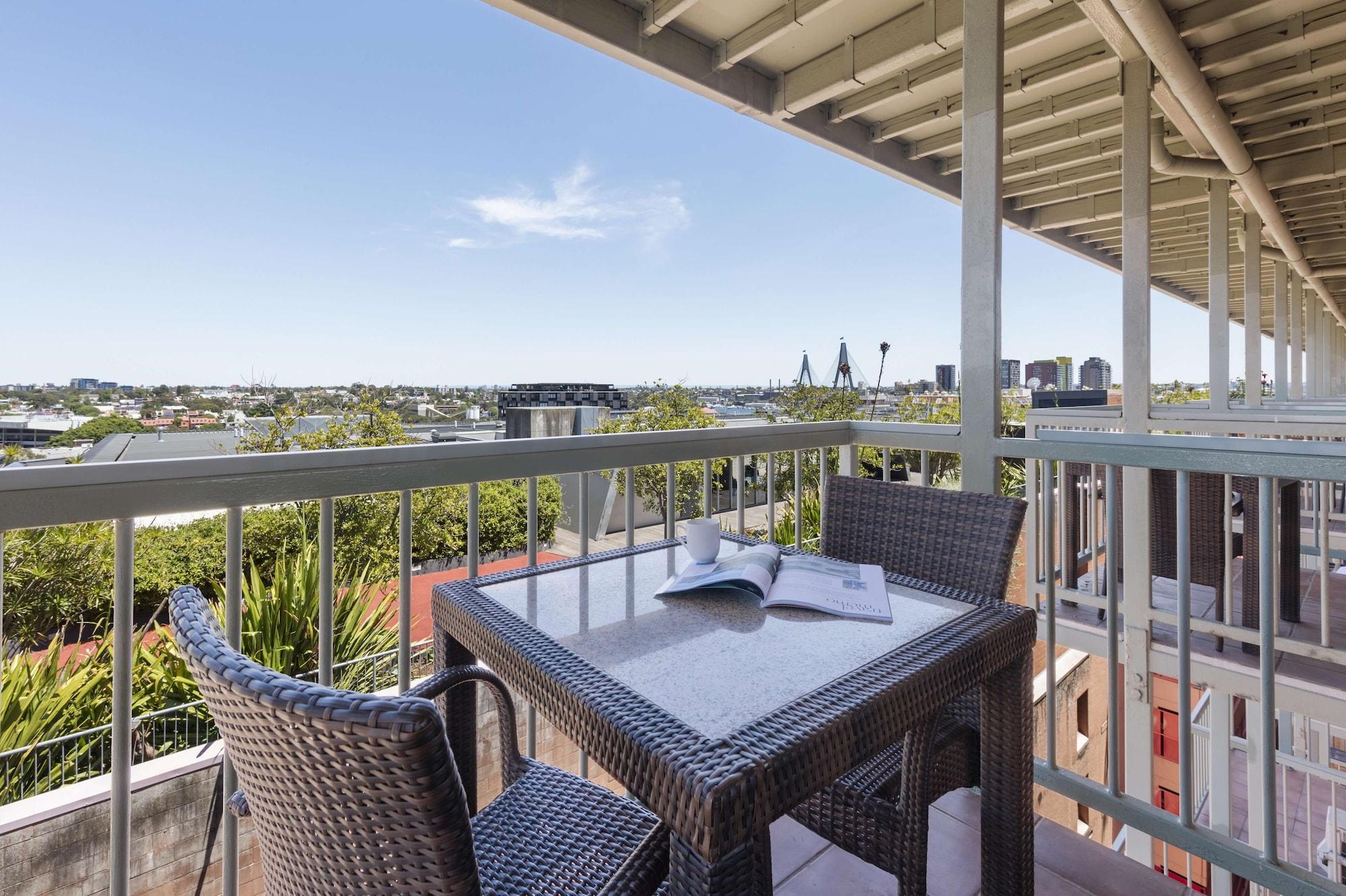 Oaks Sydney Goldsbrough Suites Bagian luar foto