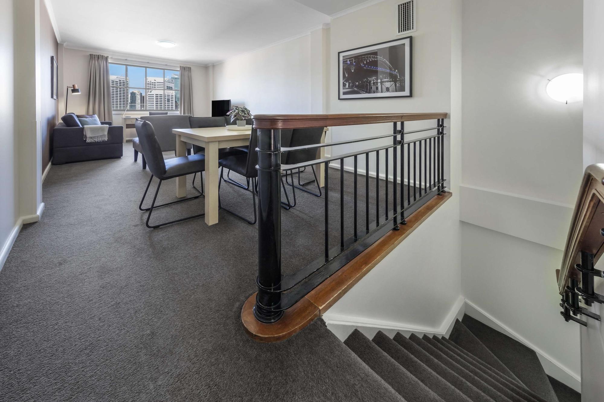 Oaks Sydney Goldsbrough Suites Bagian luar foto