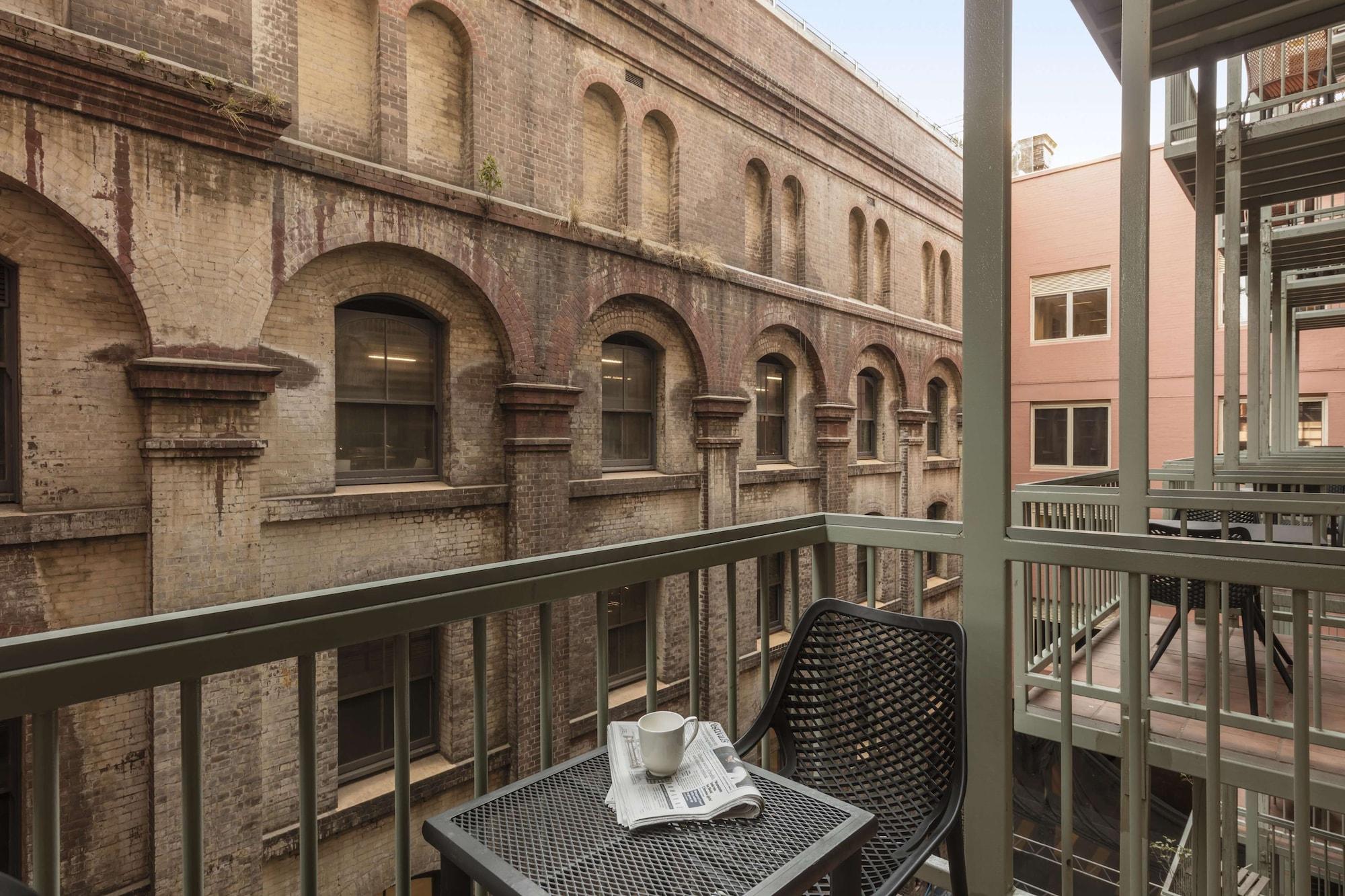 Oaks Sydney Goldsbrough Suites Bagian luar foto