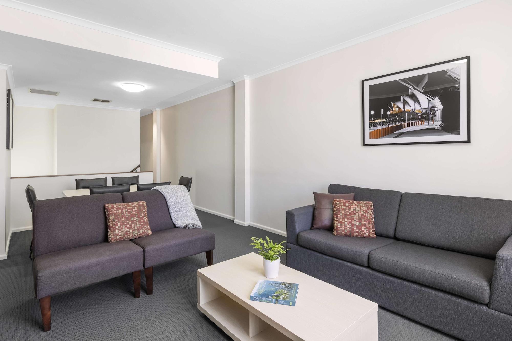 Oaks Sydney Goldsbrough Suites Bagian luar foto